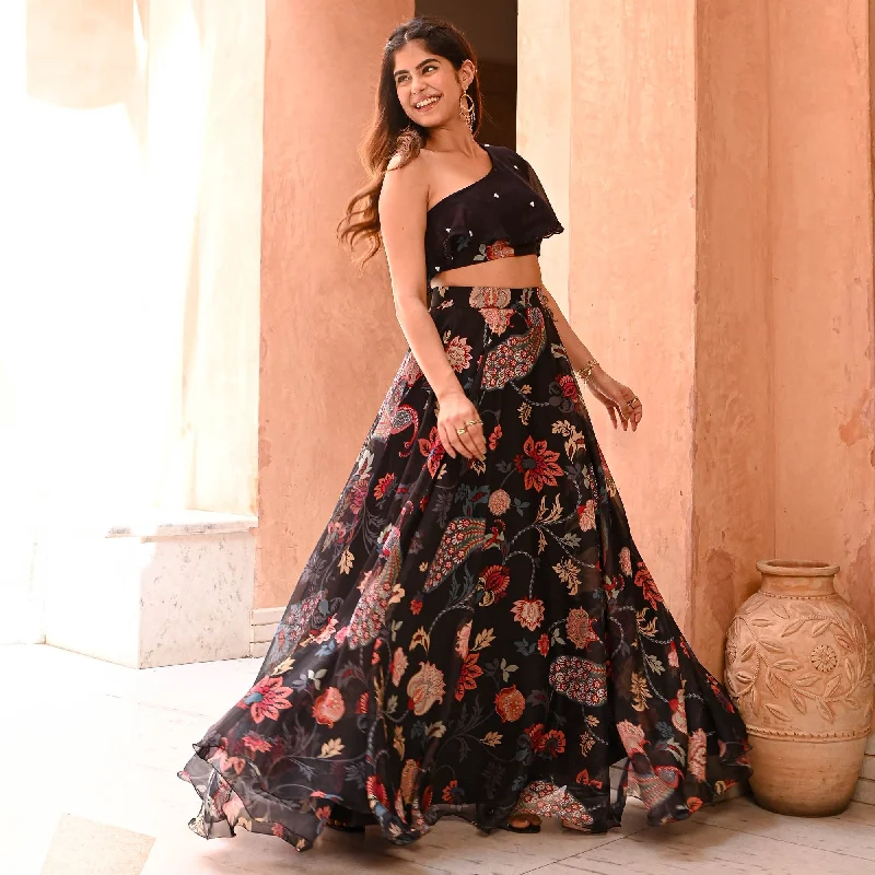 BASANTI LEHENGA SET