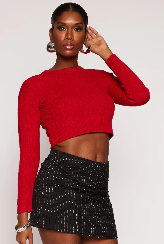 Cable Knit Crew Neck Cropped Sweater