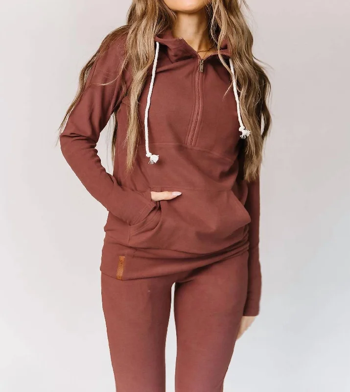 Performance Fleece Halfzip Sweatshirt In Mahogany