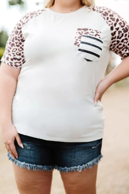 Double Pocket Leopard Plus Size Tee